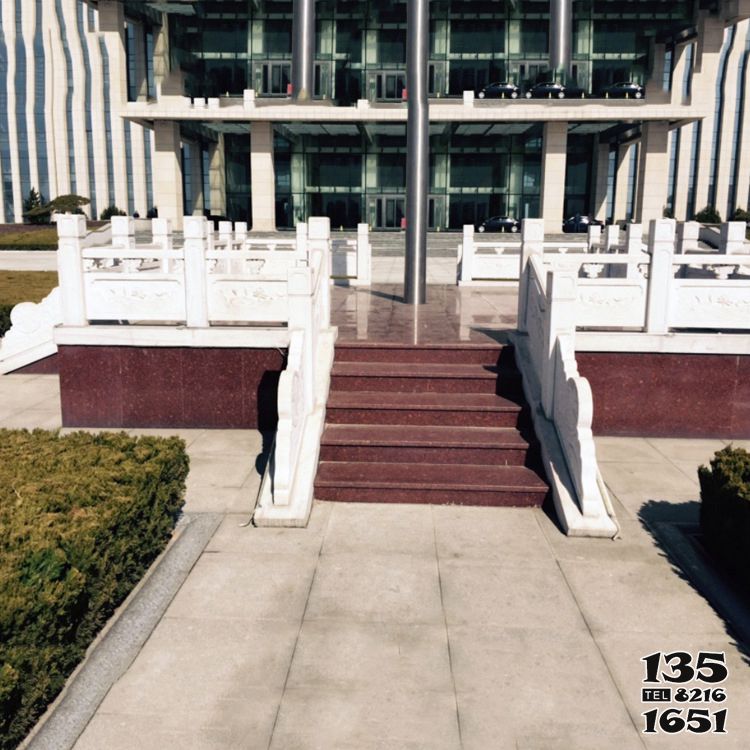 旗臺(tái)雕塑-企業(yè)大門漢白玉升旗臺(tái) 旗臺(tái)雕塑-企業(yè)大門漢白玉升旗臺(tái)高清圖片