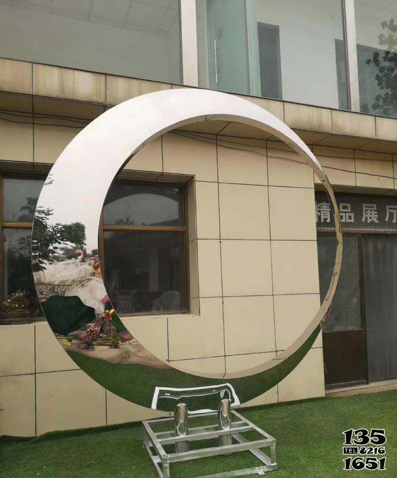 圓環雕塑-景區創意不銹鋼鏡面抽象圓環雕塑 圓環雕塑-景區創意不銹鋼鏡面抽象圓環雕塑高清圖片