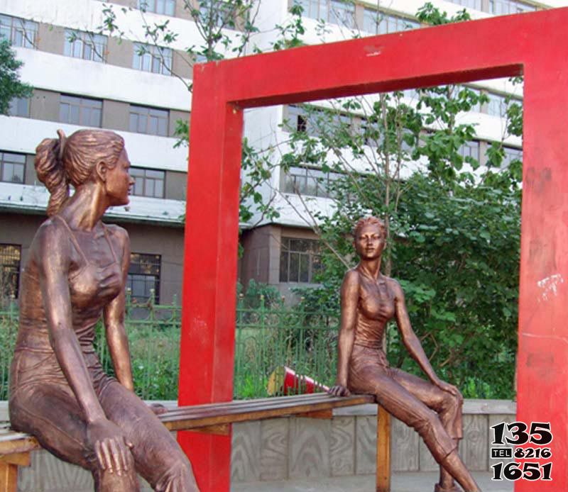 女人雕塑-景區(qū)坐著照鏡子的銅雕女人雕塑 女人雕塑-景區(qū)坐著照鏡子的銅雕女人雕塑