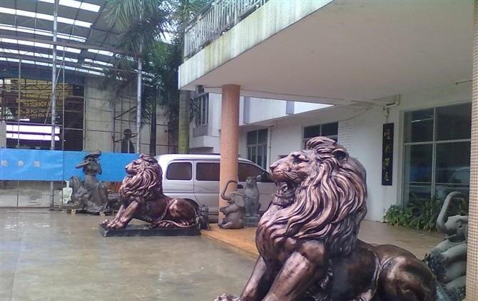 紫銅西洋獅子銅雕-歐式獅子銅雕 紫銅西洋獅子銅雕-歐式獅子銅雕高清圖片